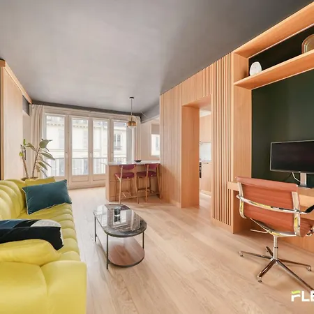 New & Modern 1br Walk To Montmartre Parigi