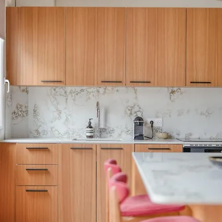 New & Modern 1br Walk To Montmartre Appartamento Parigi