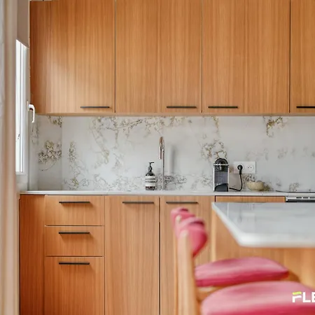 New & Modern 1br Walk To Montmartre Appartamento *